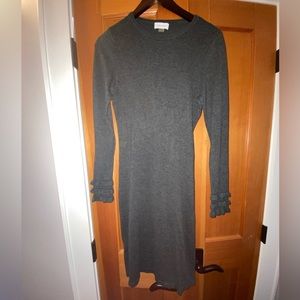 PRICE DROP- Elegant knit fitted dress